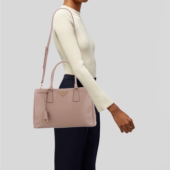 Prada Saffiano Lux Cammeo Leather Handbag Shoulder Bag - Picture 4 of 16